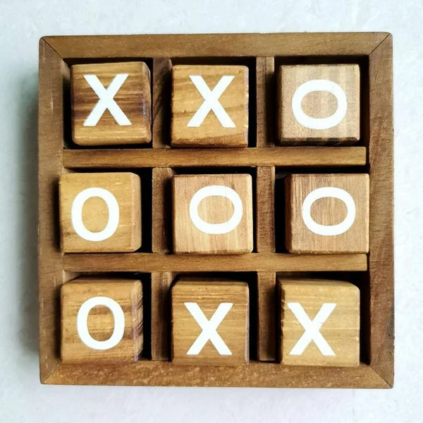 Wooden Squid Tic Tac Game