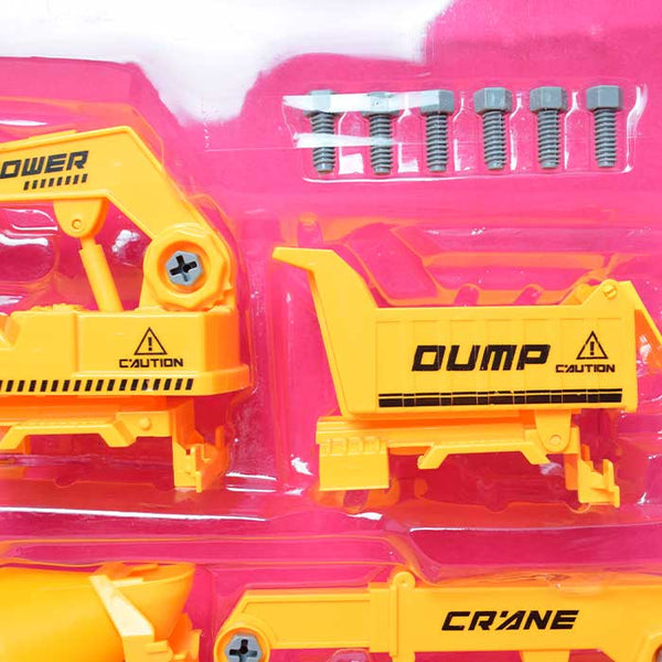 Crane Truck Toy For Kids With a Rolling Tank Is a Powerful Toy